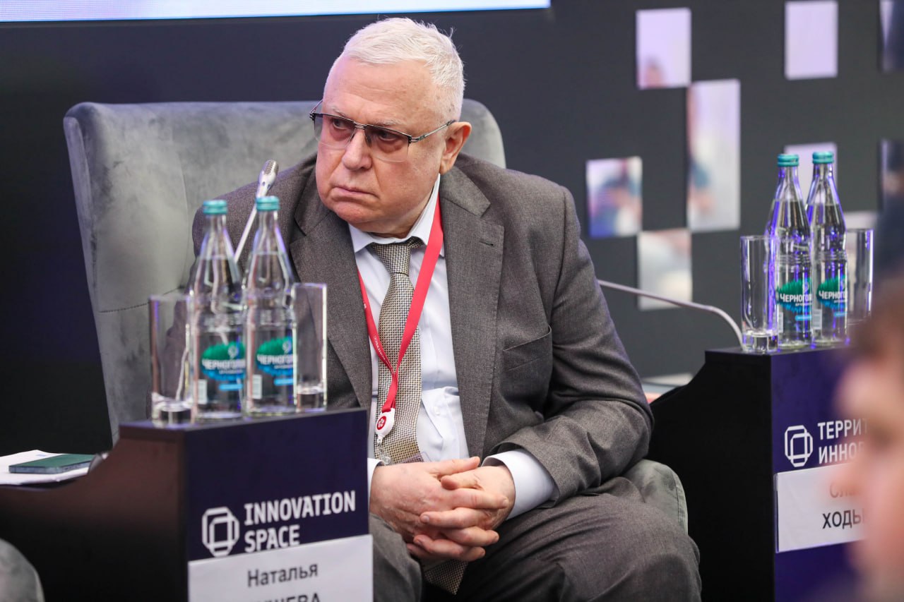 Итоги Форума «ИИ — будущее сегодня»: цифры и эмоции